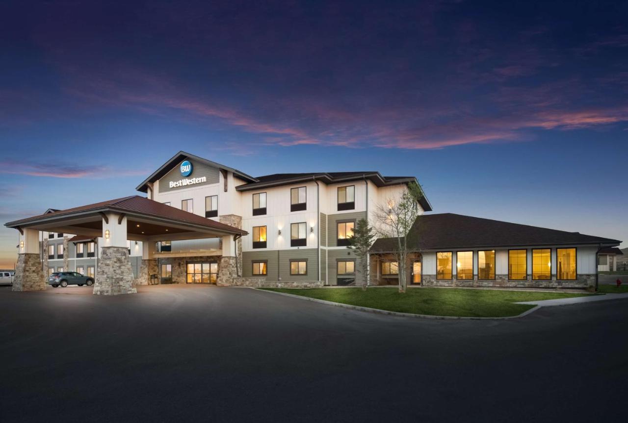 Best Western Shelby Inn & Suites Экстерьер фото