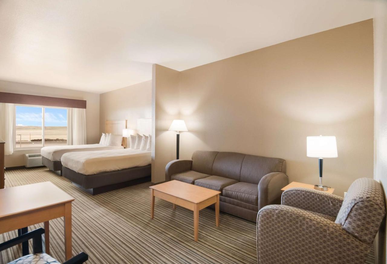 Best Western Shelby Inn & Suites Экстерьер фото