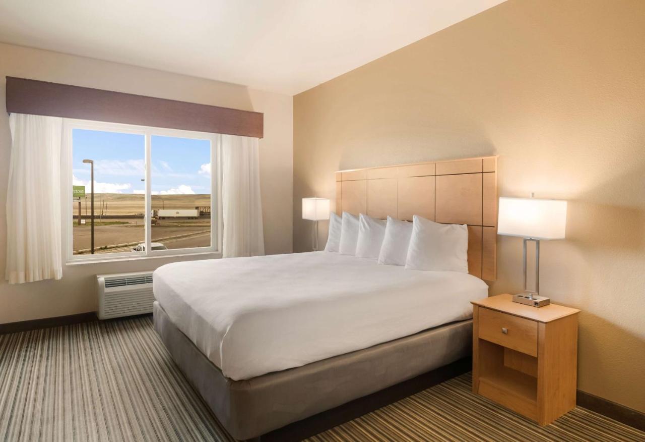 Best Western Shelby Inn & Suites Экстерьер фото