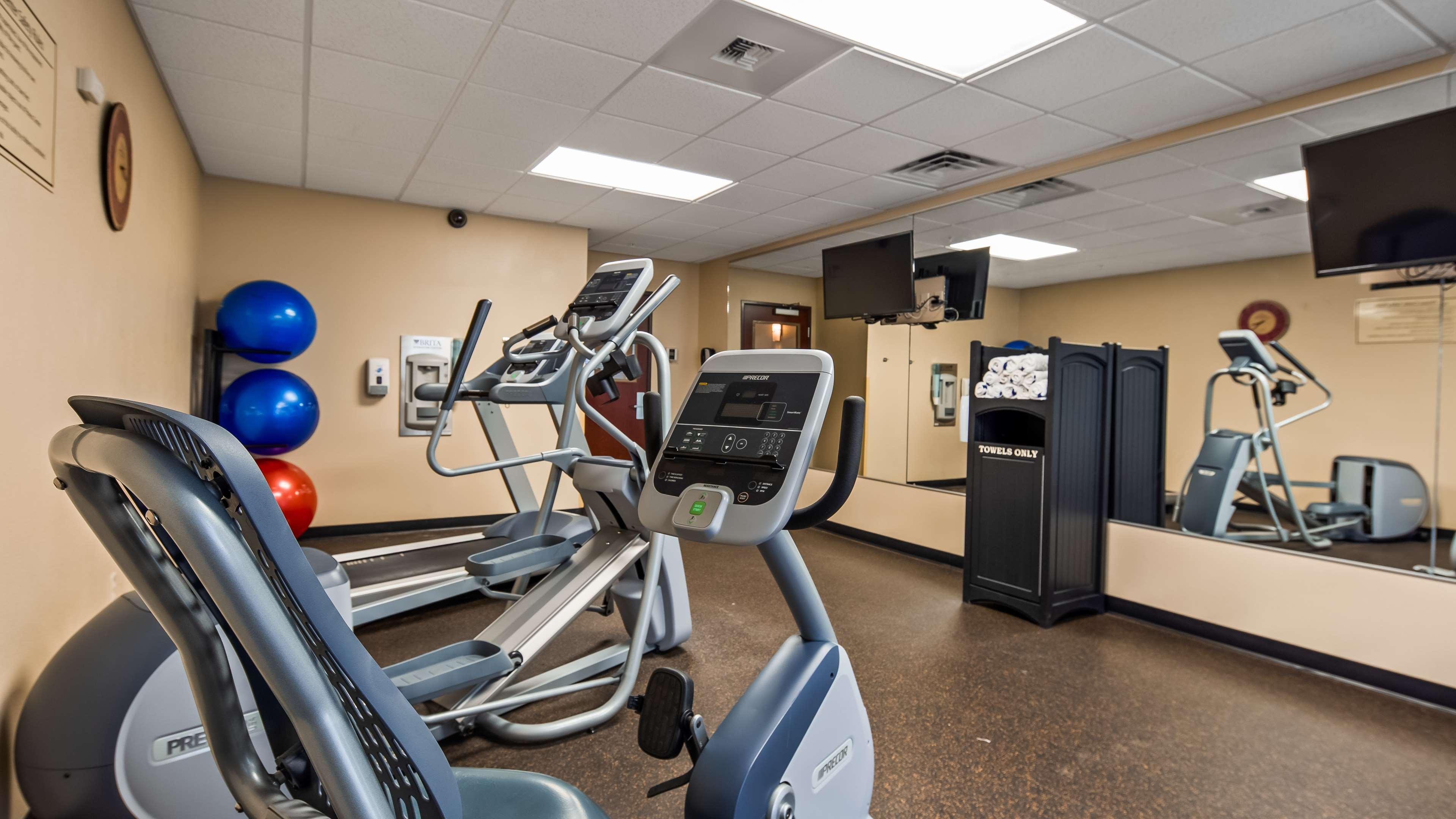 Best Western Shelby Inn & Suites Экстерьер фото