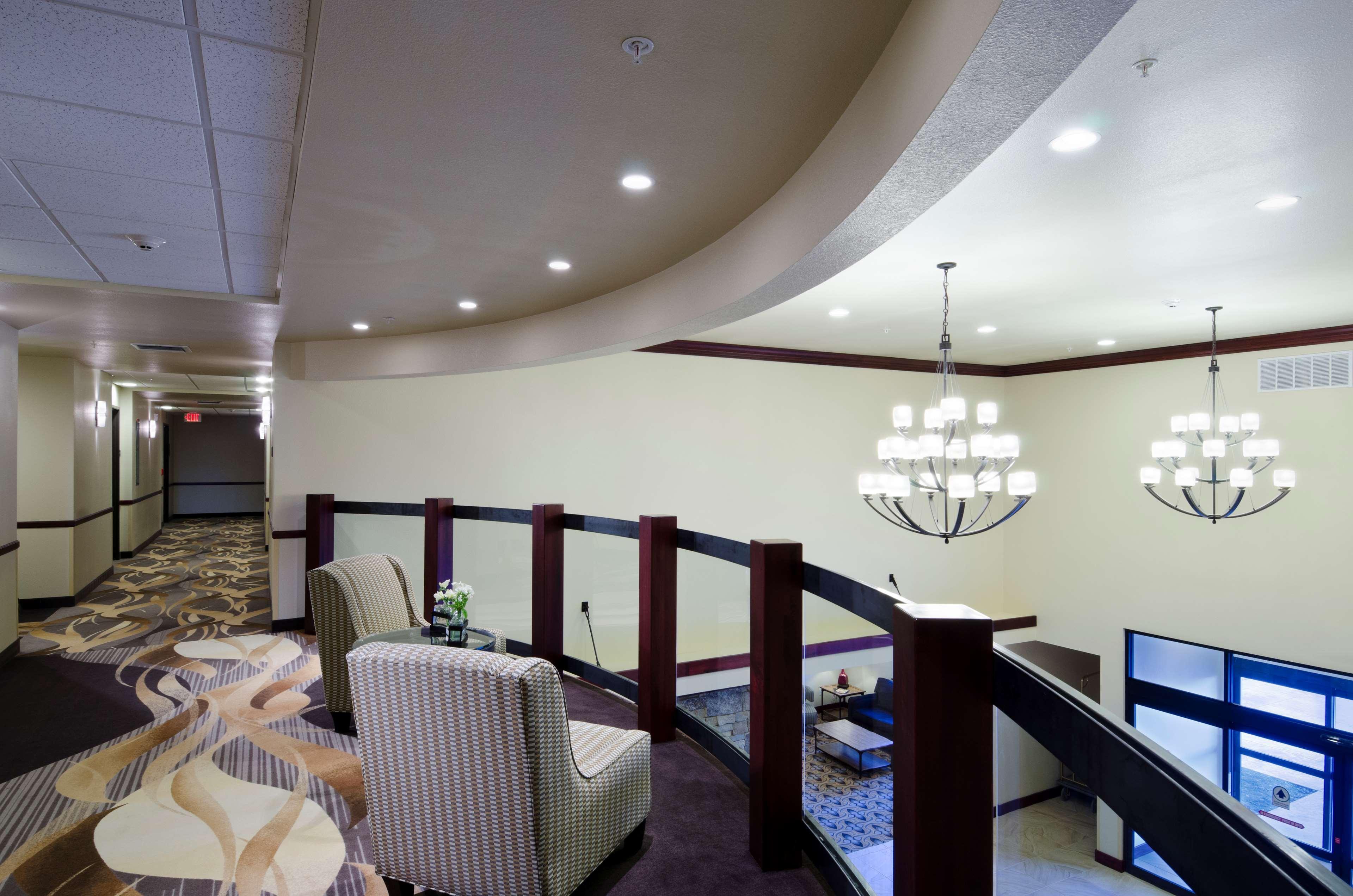 Best Western Shelby Inn & Suites Экстерьер фото